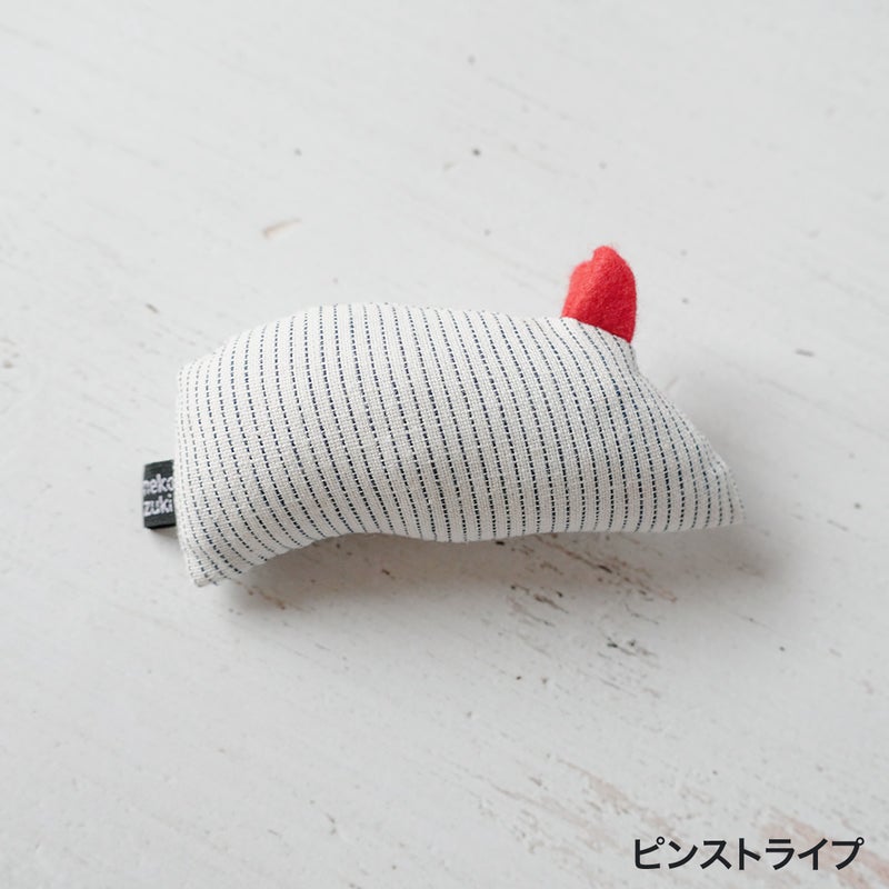 音がなるネズミの猫用おもちゃ。ねこずきねずみ