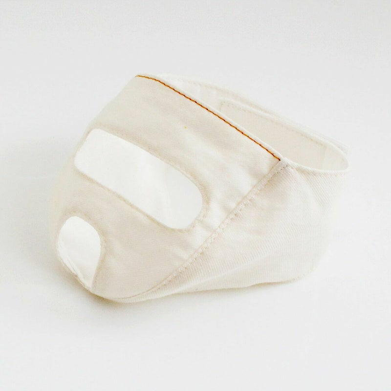 点眼時、噛まれることを予防するためのグッズ。めだしマスク