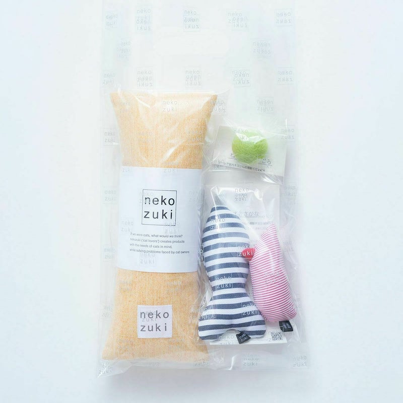 ネコが喜ぶおもちゃセット。ねこずきけりけり付おもちゃ4点セット